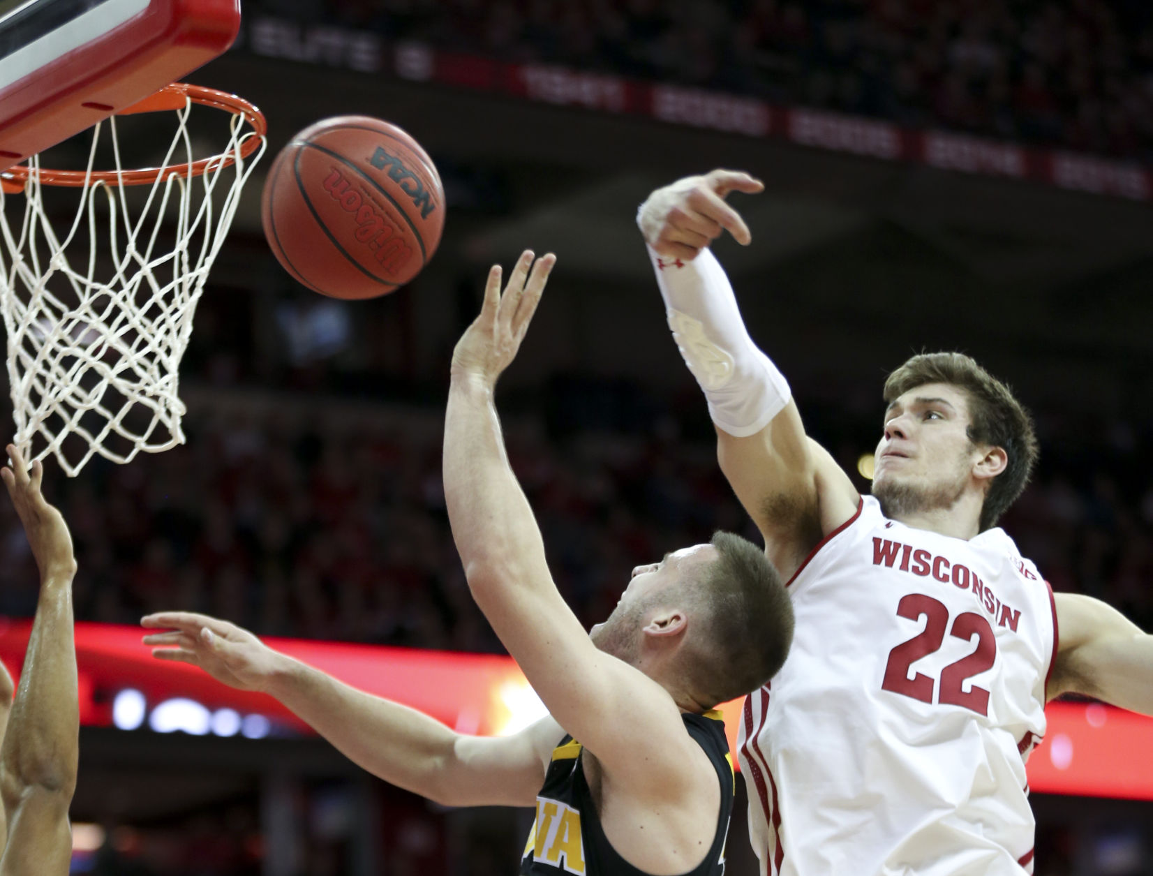 3/8/2019: UW Men's Basketball